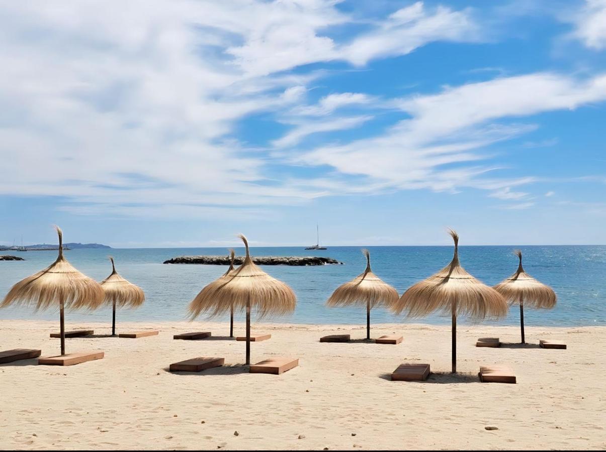 For A Stay Regueral Mar กัมบริลส์ ภายนอก รูปภาพ
